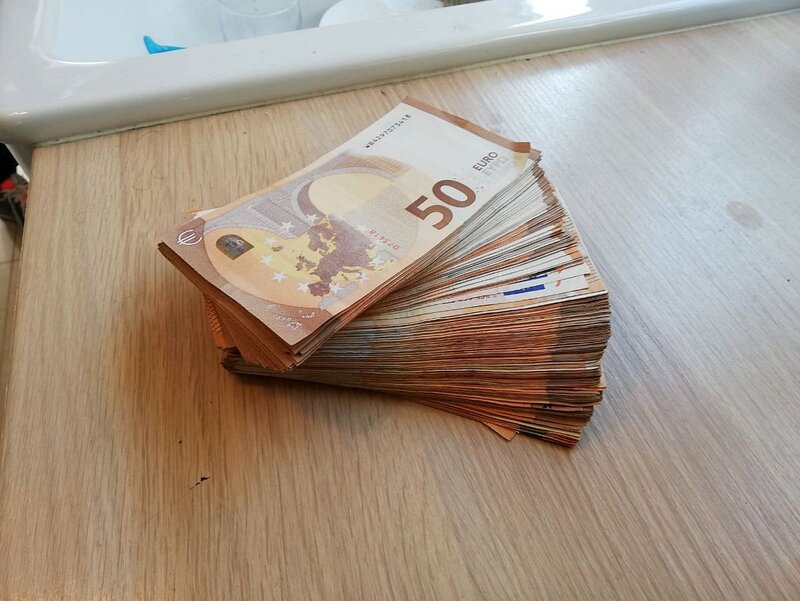 Escorte Olanda, job stabil.